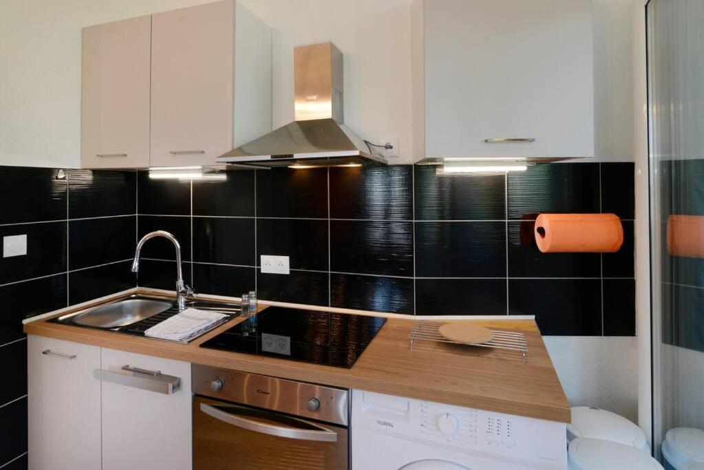 Apartamento L'Accueil En Quai/T2/Gare/Wi-Fi Angulema Exterior foto