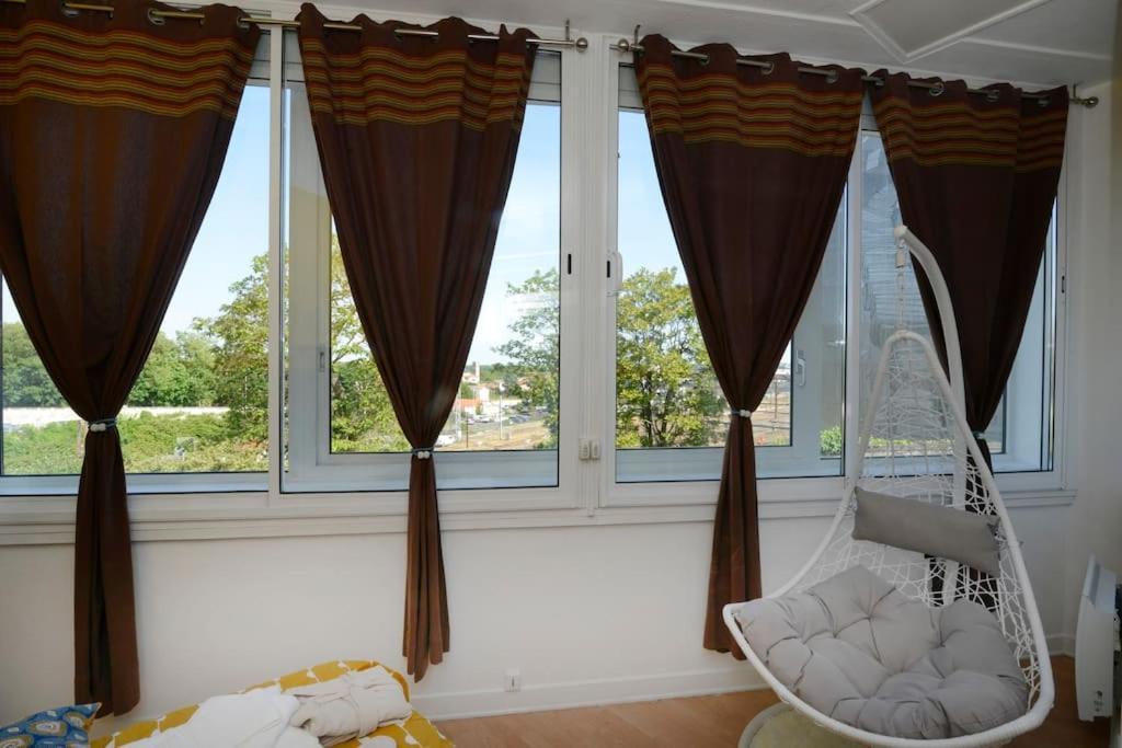 Apartamento L'Accueil En Quai/T2/Gare/Wi-Fi Angulema Exterior foto